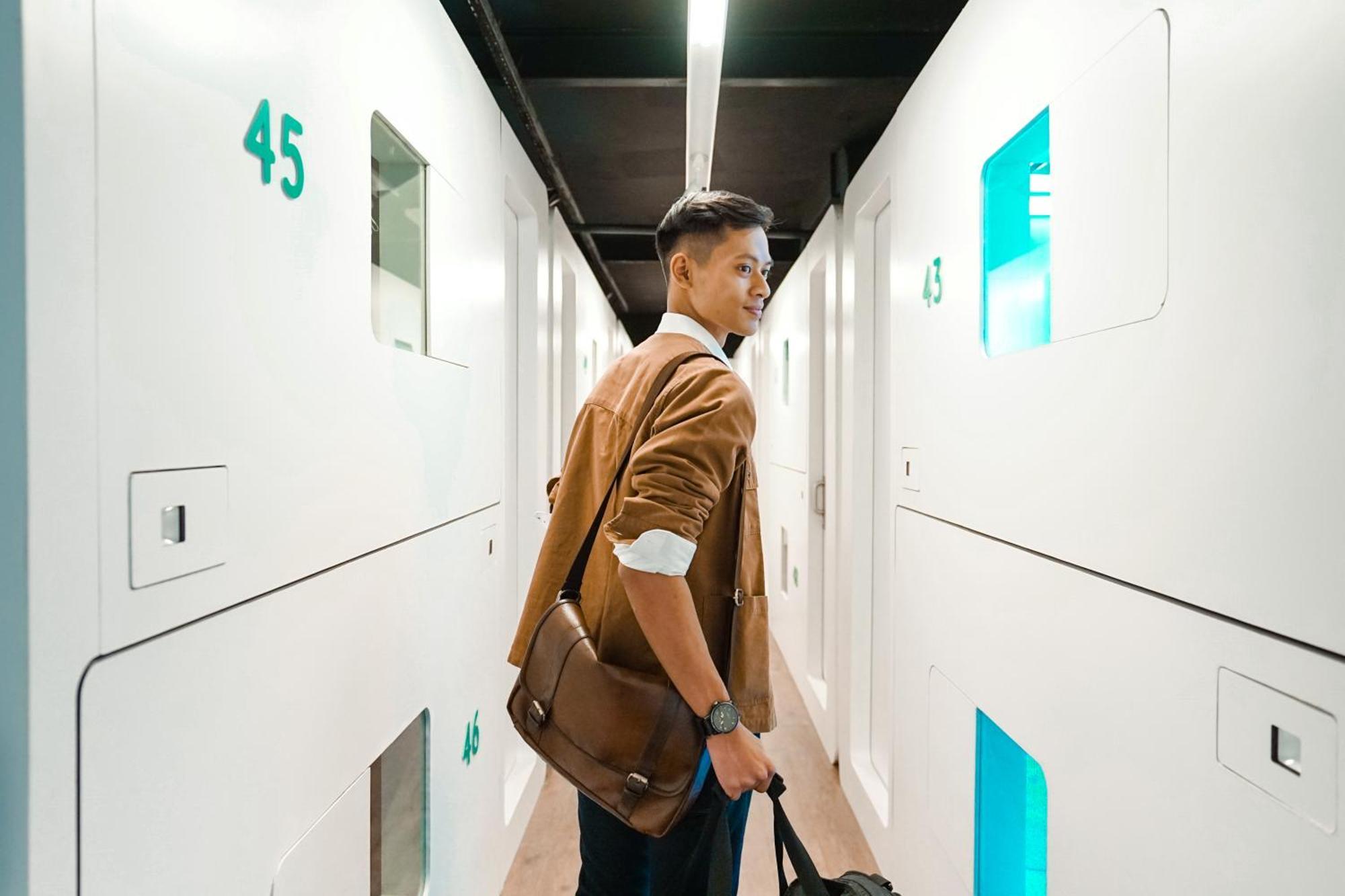 Bobopod Alun-alun, Capsule hotel *